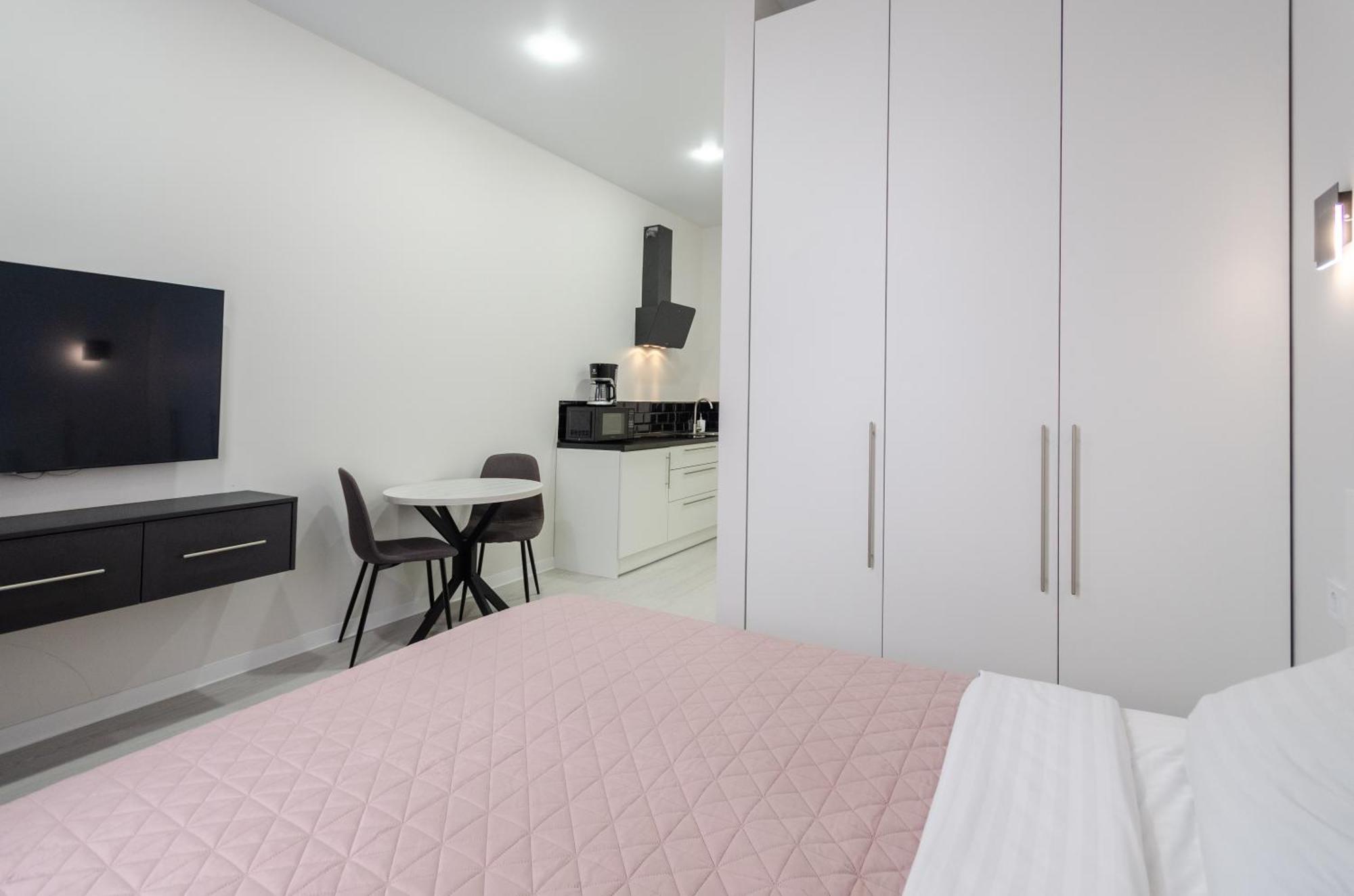 Petrovdom Inn Rc Diplomat Hall -The Smart Hotel Apartment Panoramic City View I Kiev Exterior foto