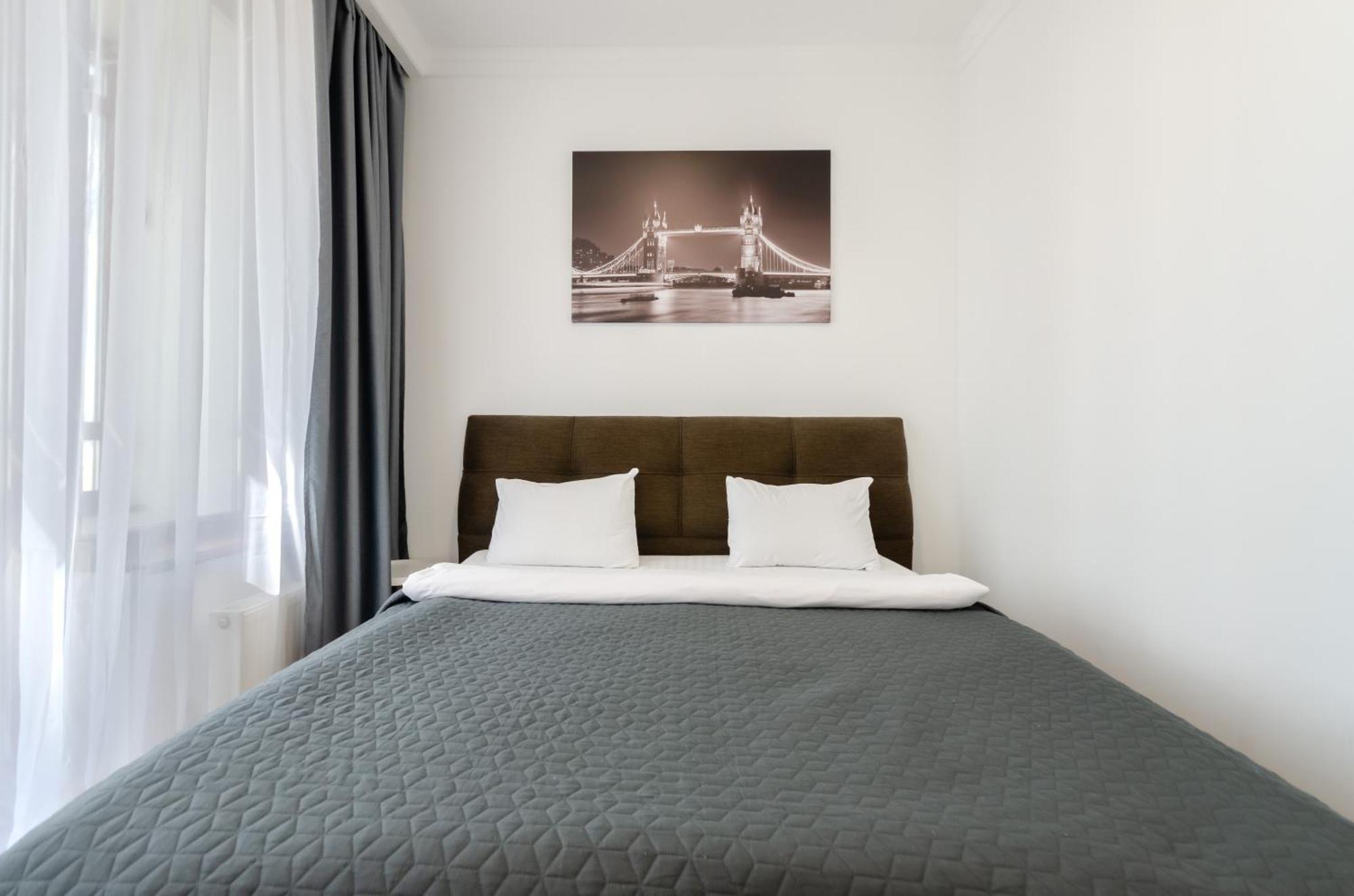 Petrovdom Inn Rc Diplomat Hall -The Smart Hotel Apartment Panoramic City View I Kiev Exterior foto